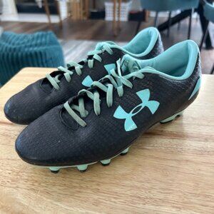 Under Armour UA CF Force 3.0 FG Youth Soccer Cleats - Size 8Y